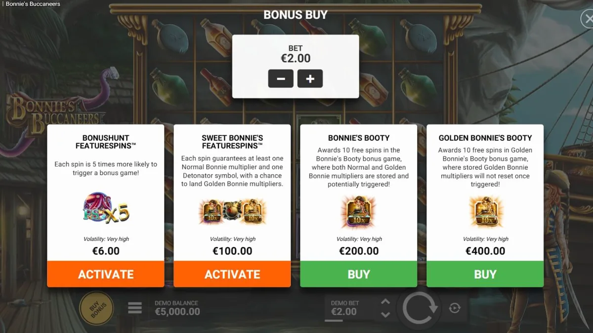 Tampilan antarmuka slot Bonnie’s Buccaneers pada perangkat mobile dengan latar belakang teluk bajak laut.